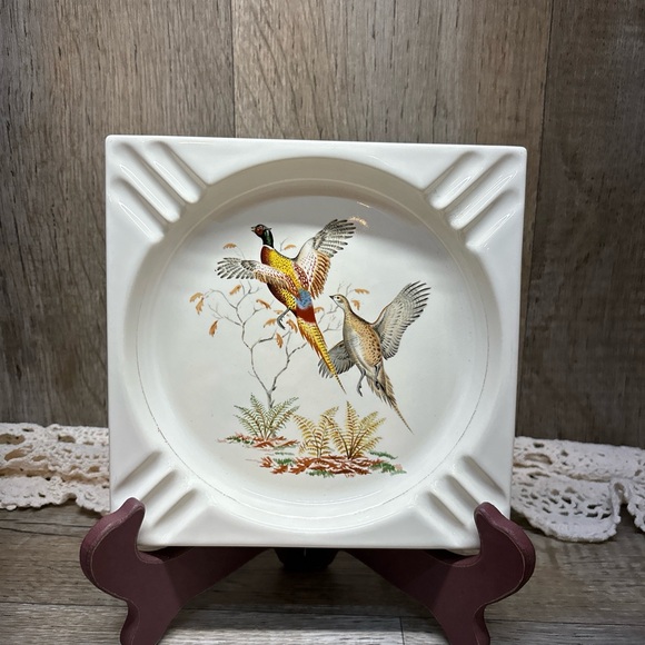 Hyalyn Ashtray Trinket Dish Porcelain Hunting Pheasant USA Made 615 VTG *READ* - Picture 1 of 10